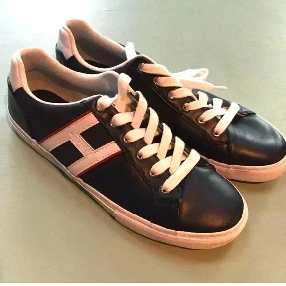 Tommy Hilfiger low top sneakers Blue w/ red white accents Women’s size 10 - Picture 2 of 8